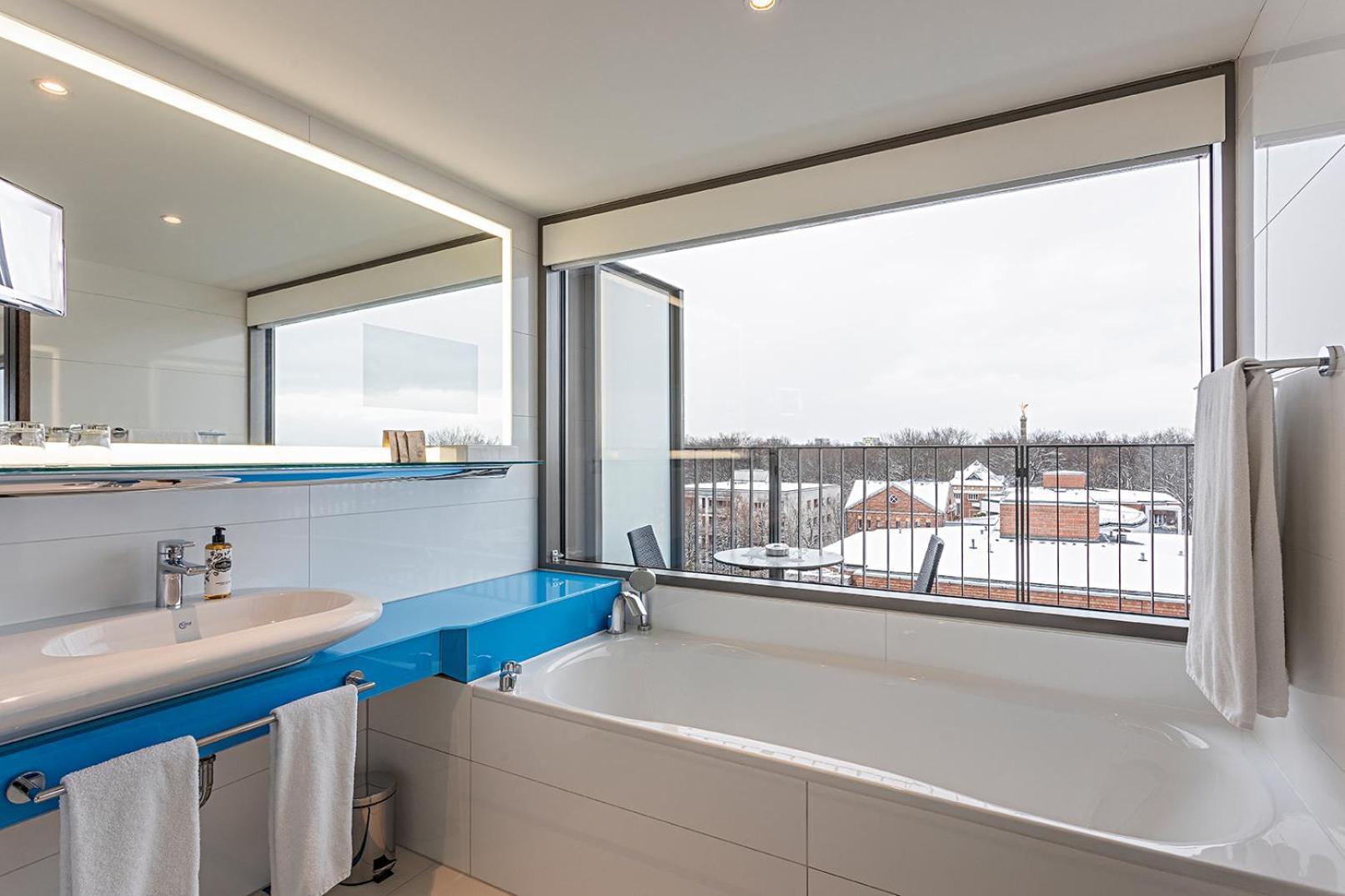 Panoramic Suite